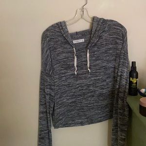 Lightweight sweatshirt